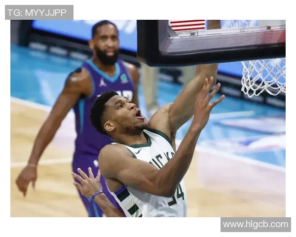 扬尼斯突破21000分助雄鹿终结七连败,19分钟高效砍下29分8篮板 扬尼斯突破21000分助雄鹿终结七连败,19分钟高效砍下29分8篮板